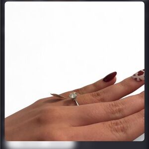 Elegant Clear Stone Solitaire Ring in Silver